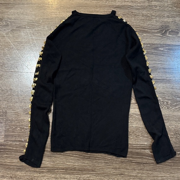 Black Long-Sleeve Knit Top with Gold Stripe Detail - Picture 5 of 5